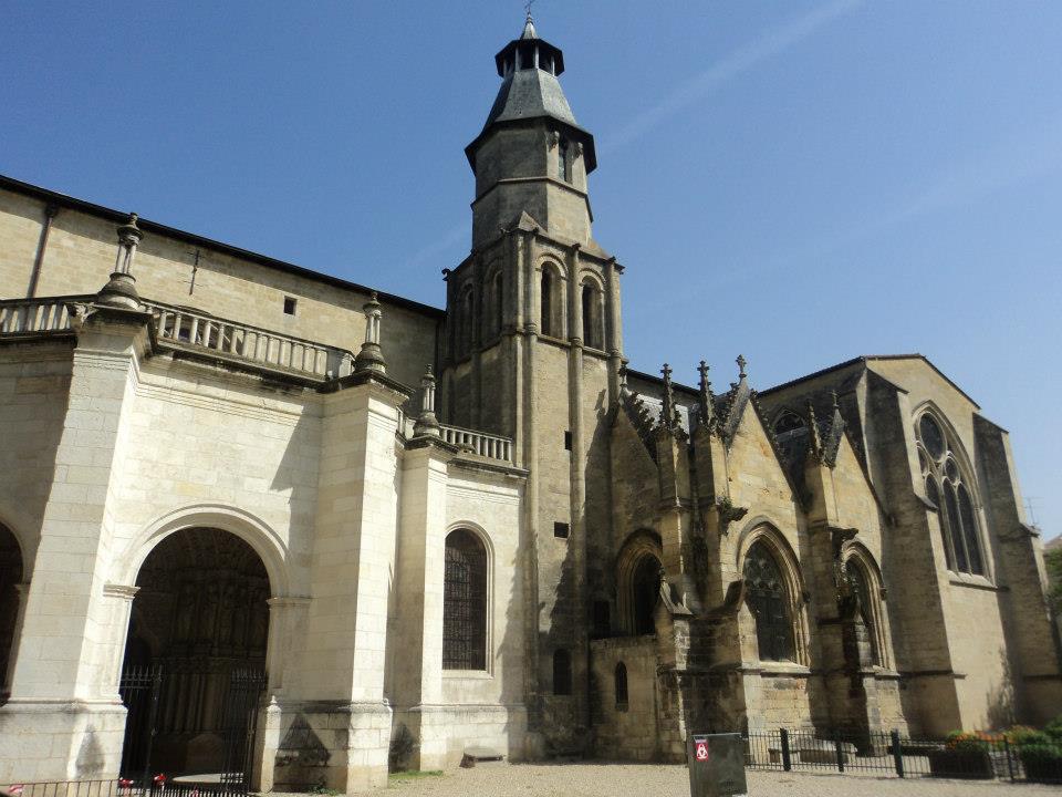 Basílica de Saint Seurin-Bordeaux
