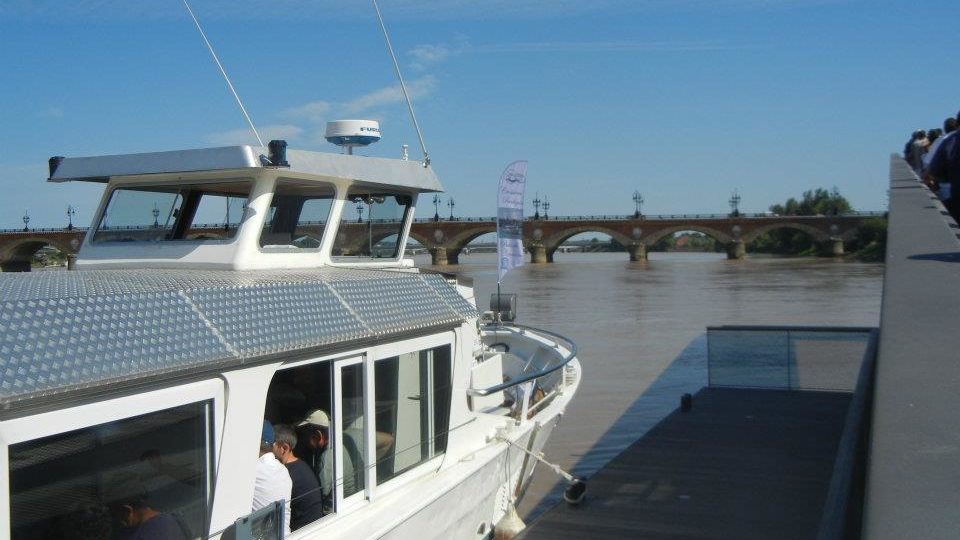 Bordeaux Boat Tour: Why You Should Take One