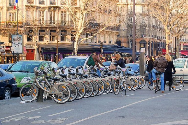 Best Bike Rental In Paris - France Travel Blog