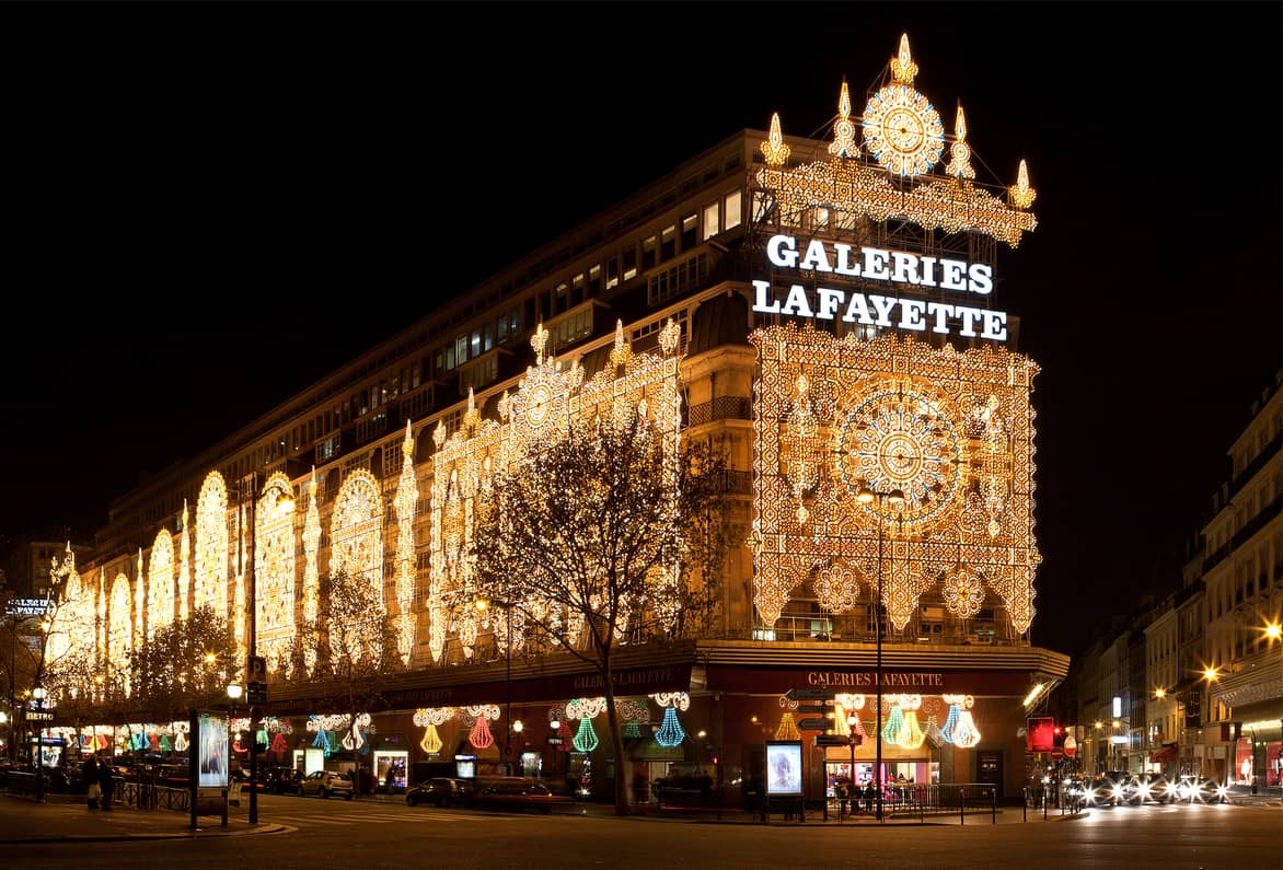 galeries lafayette paris tourist discount