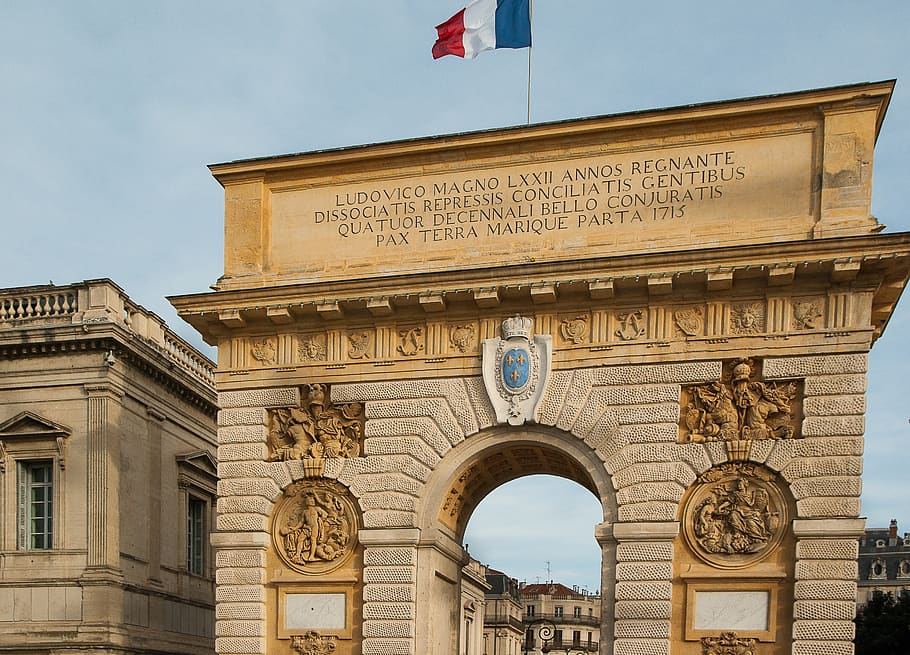 arc de triomphe montpellier