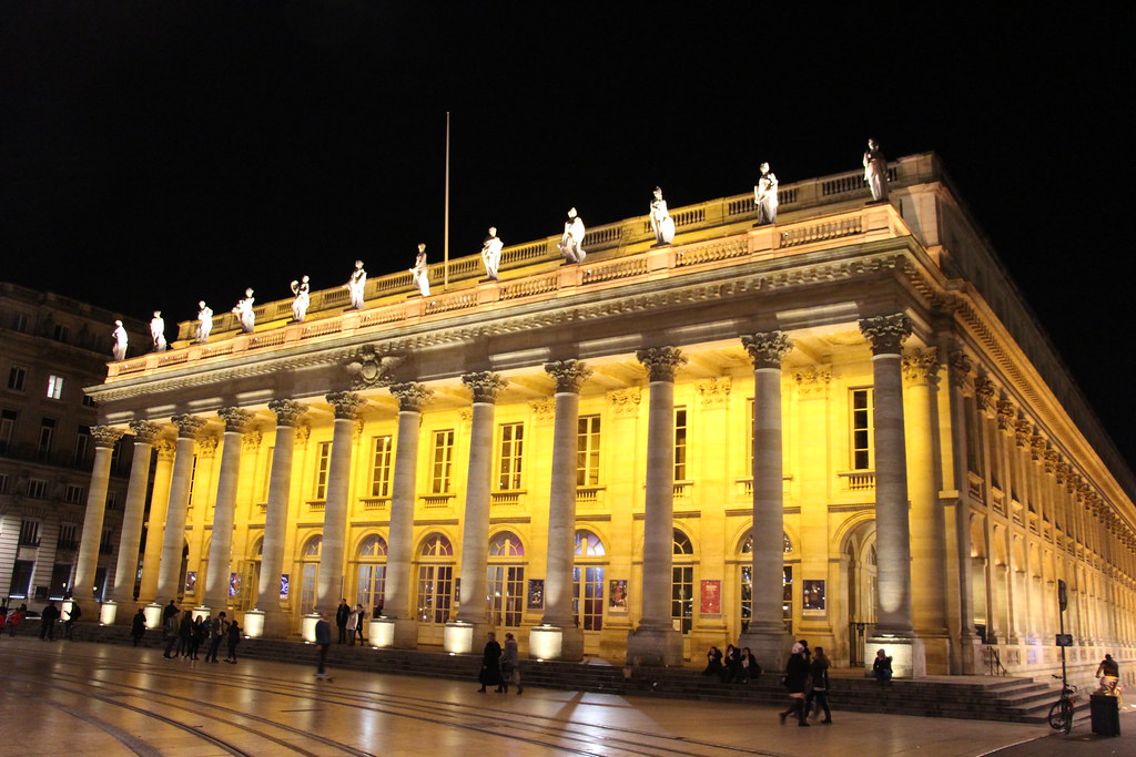 bordeaux france travel blog