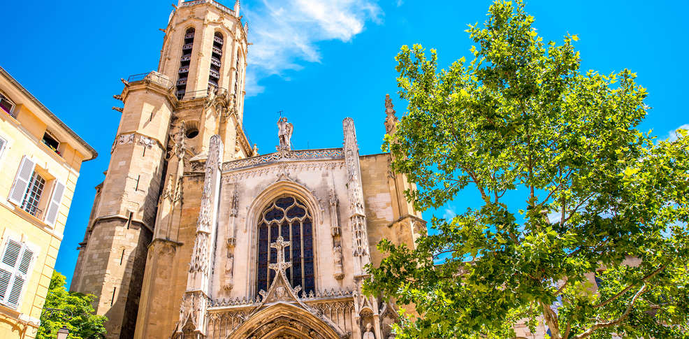 Aix-en-Provence from marseille