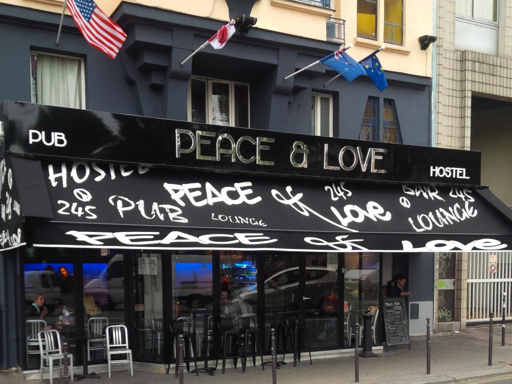 Peace and Love Party Hostel In Paris