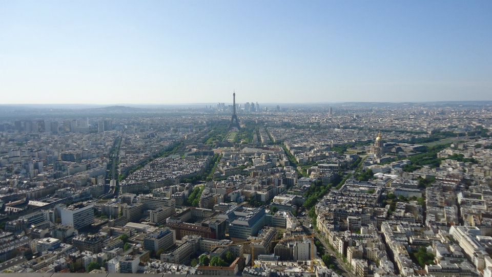 Things You Should Not Do in Paris - France Travel Blog