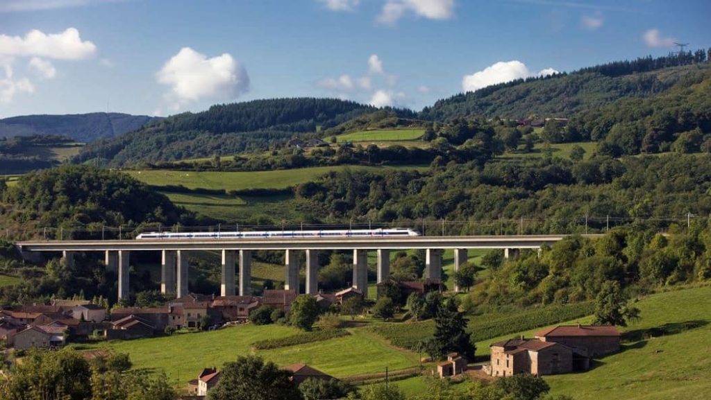 Getting From Paris To Burgundy By Train