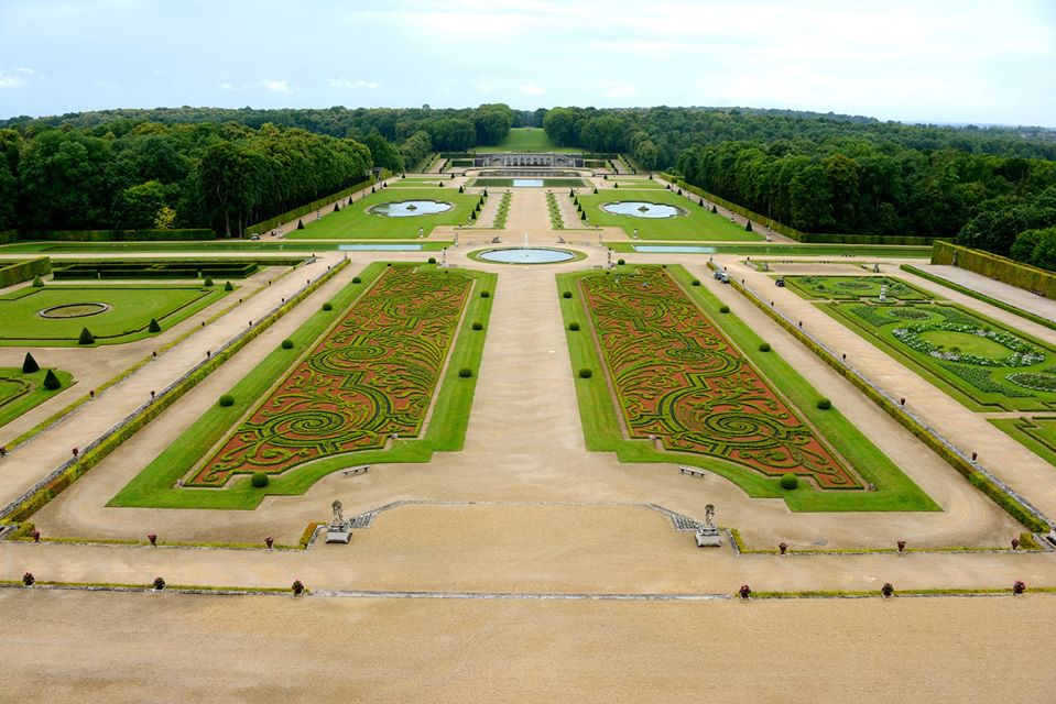 Guide Of Vaux le Vicomte Castle