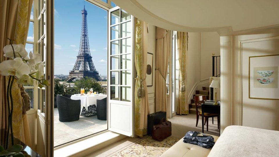 How To Choose Your Hotel Location In Paris