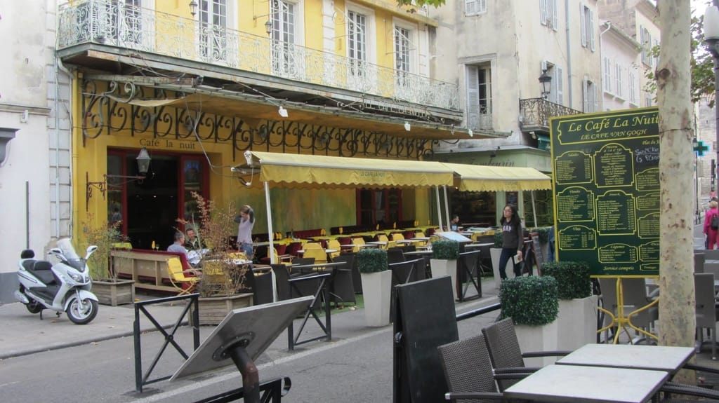Is Arles Worth It - Arles Place du Forum Café