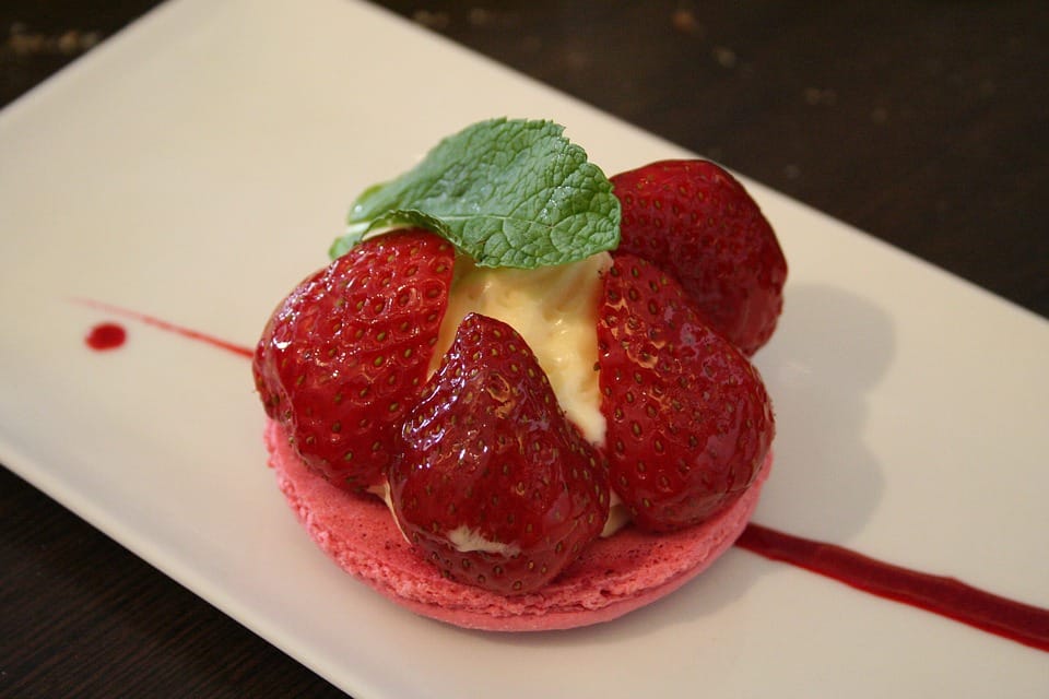 Tartelette aux Fraises - Sweets To Eat In Paris