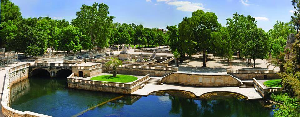 Nimes Jardin de la Fontaine