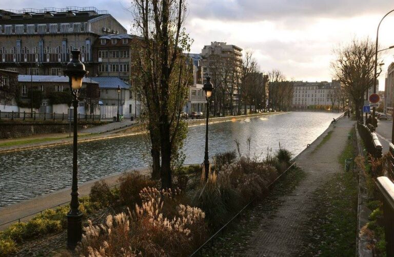 Cruising the Canals of Paris - France Travel Blog