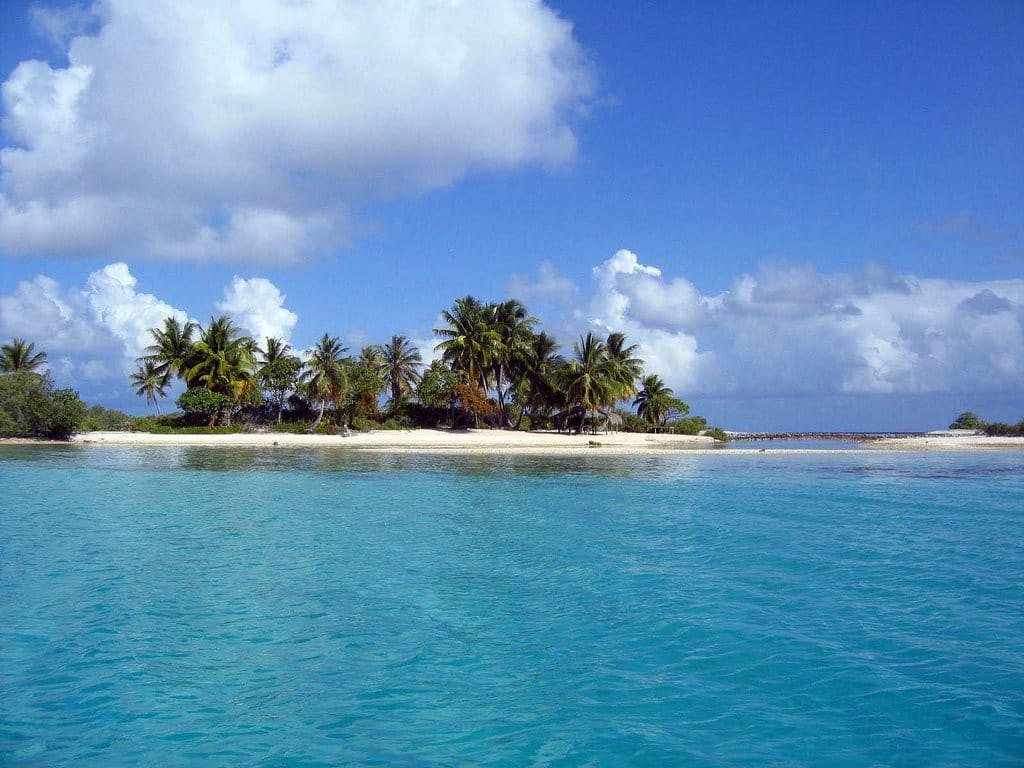 World Beautiful Islands - Manihi French Polynesia