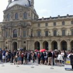 Do Parisians Hate Tourists?