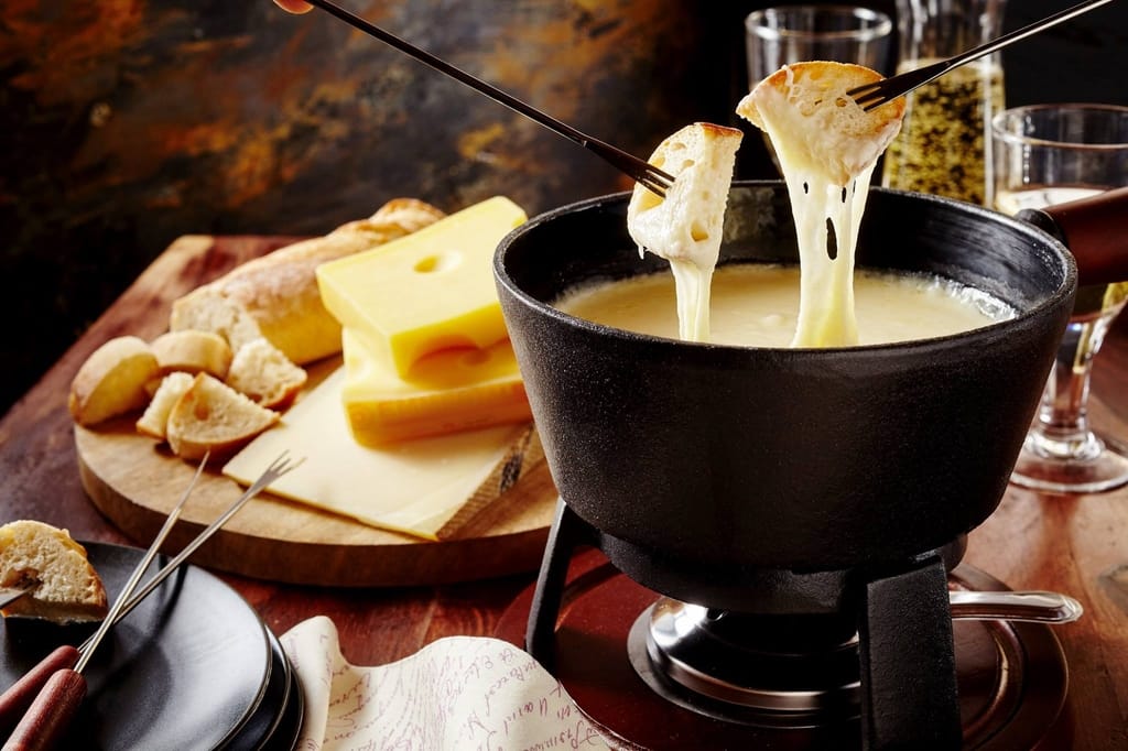 Cheese Fondue Savoyarde