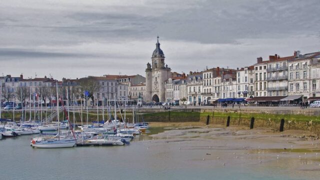 Best Beaches around La Rochelle